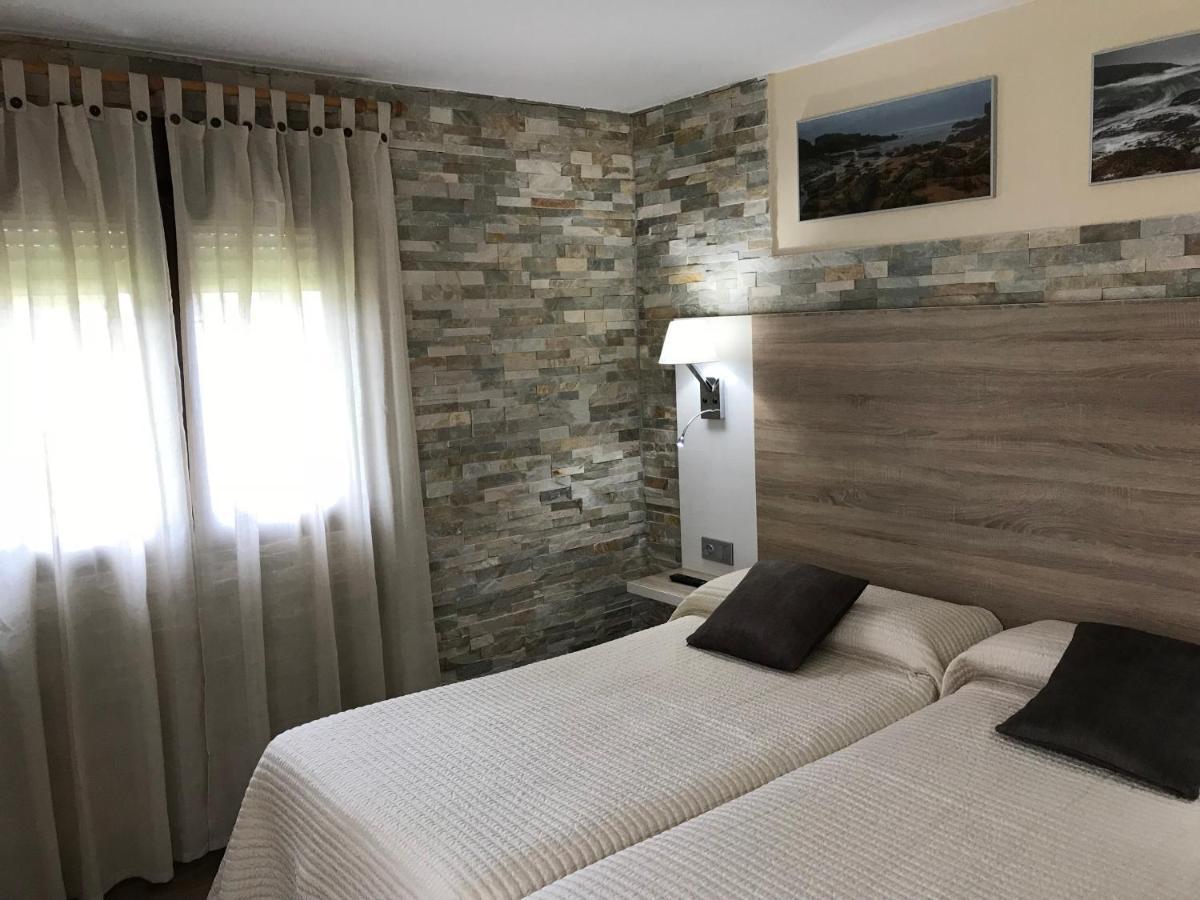 Hotel Residencial Santamaria Sancibrián Esterno foto